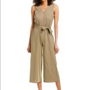 ❀ NWOT Tahari Olive Linen Blend Sleeveless Jumpsuit ❀